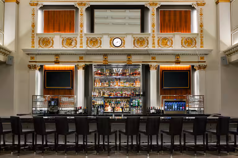 Hilton Boston Park Plaza bar